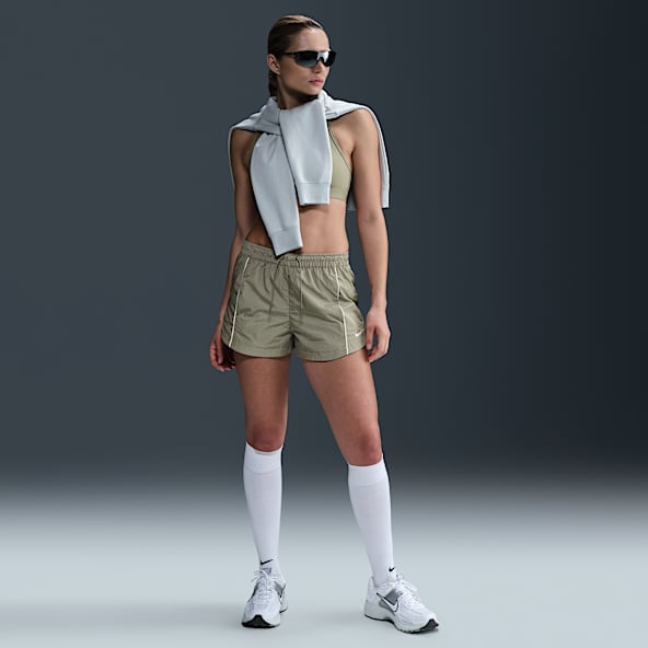 Green Windrunner Shorts. Nike.com